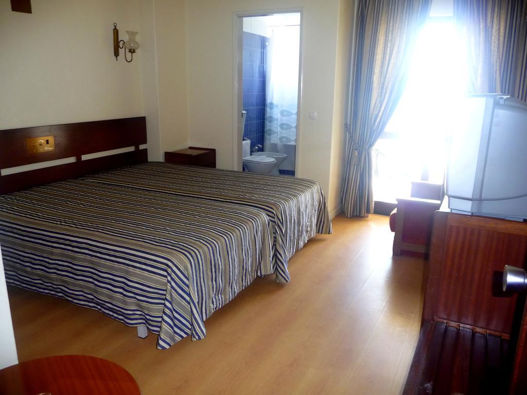 Hotel Tamargueira Figueira da Foz Szoba fotó