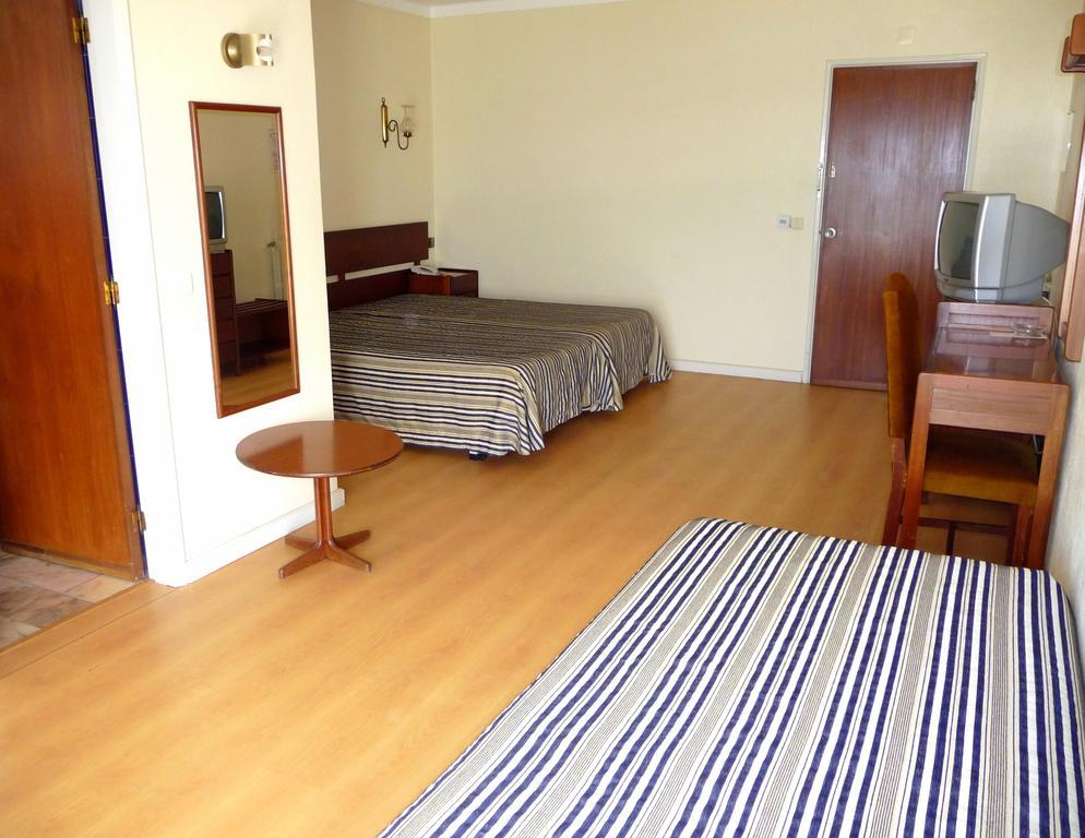 Hotel Tamargueira Figueira da Foz Szoba fotó